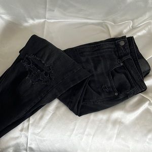 American Eagle Highwaisted Mom Jean